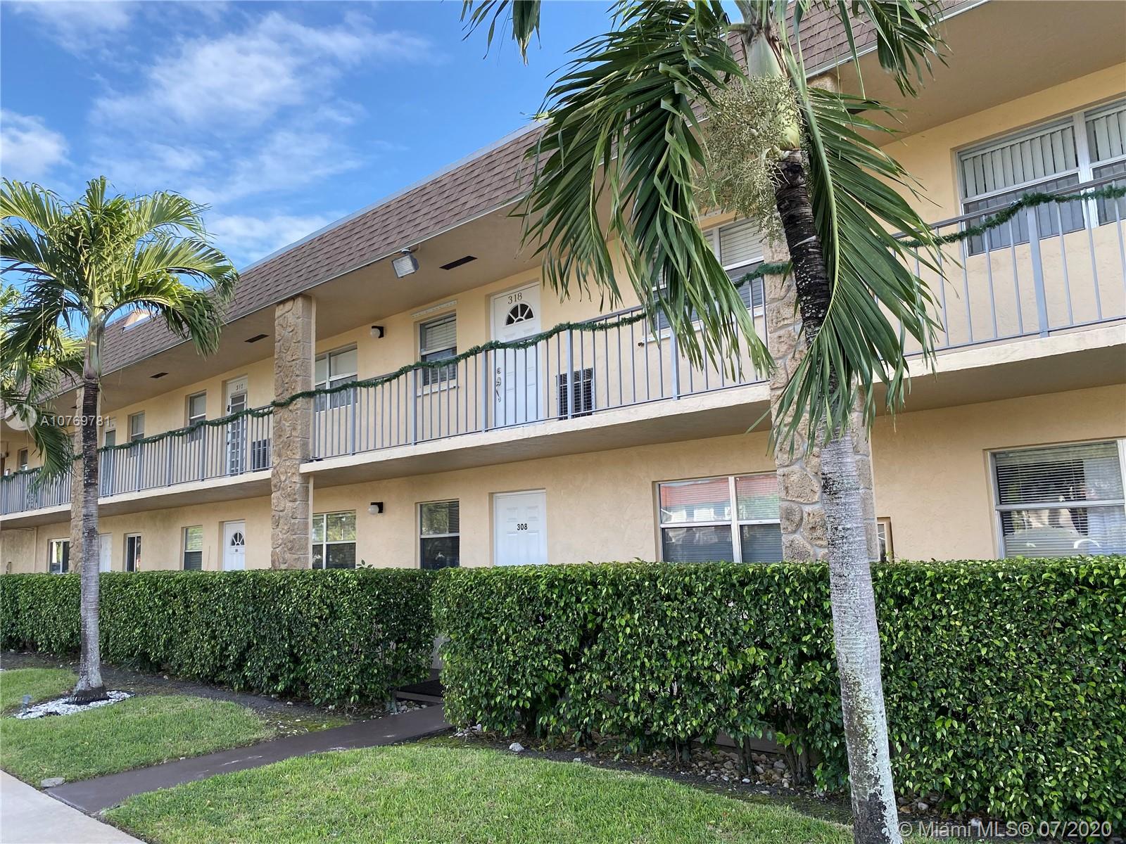 9855 Sandalfoot Boulevard, Unit 318 Boca Raton, FL 33428 - Photo 7 of 36