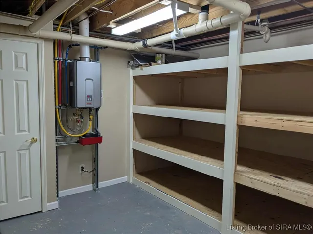 $375,000 | 6950 Pioneer Trail Northeast, Georgetown, IN 47122