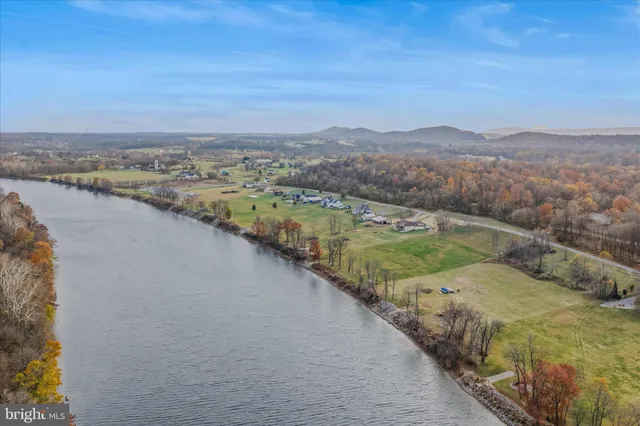 $799,900 | 659 Nimitz Lane, Hedgesville, WV 25427