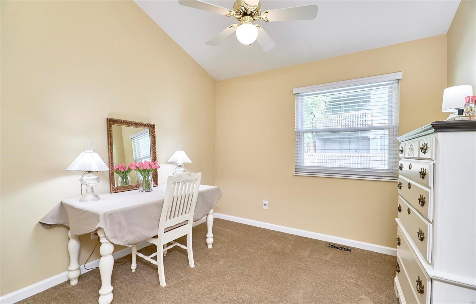 4315 Rockspur Court St. Louis, MO 63128 - Photo 20 of 35 Gallery Image 20