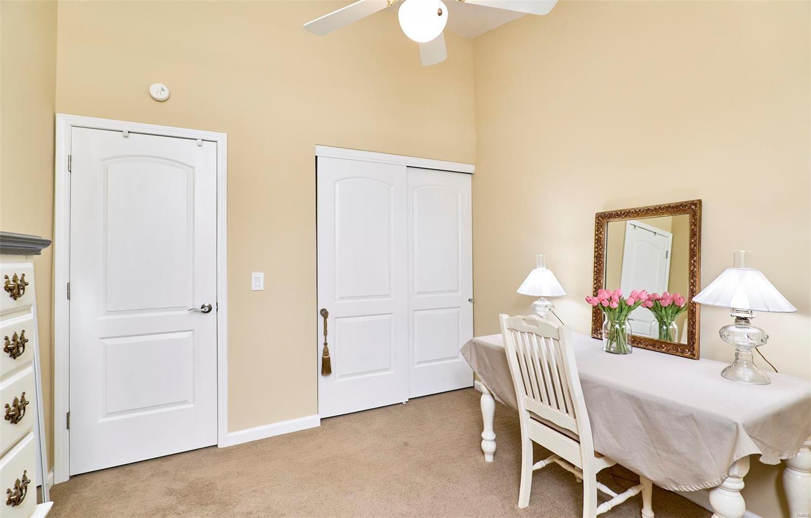 4315 Rockspur Court St. Louis, MO 63128 - Photo 21 of 35 Gallery Image 21