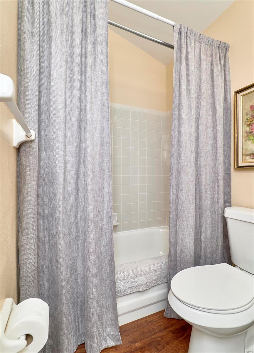 4315 Rockspur Court St. Louis, MO 63128 - Photo 23 of 35 Gallery Image 23