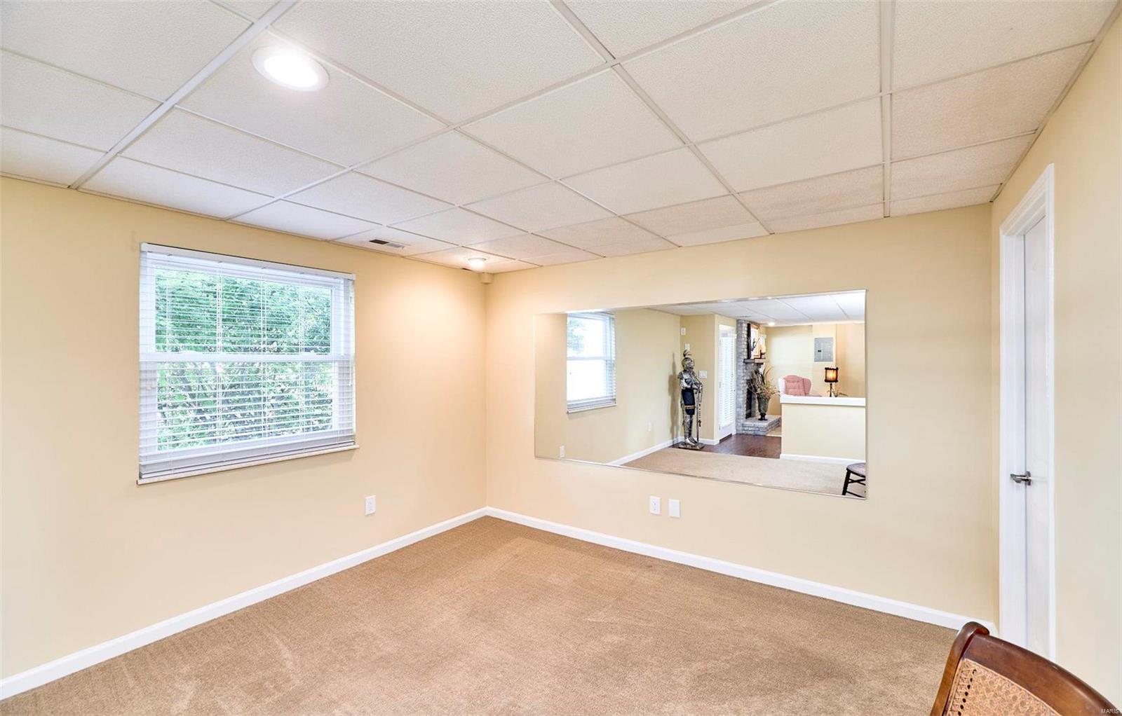 4315 Rockspur Court St. Louis, MO 63128 - Photo 28 of 35 Gallery Image 28