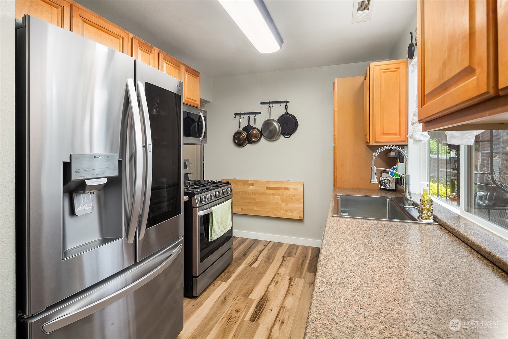 13937 147th Place Southeast Renton, WA 98059 - Photo 11 of 33 Gallery Image 11