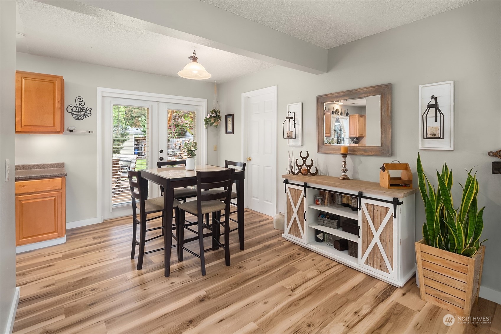 13937 147th Place Southeast Renton, WA 98059 - Photo 10 of 33 Gallery Image 10