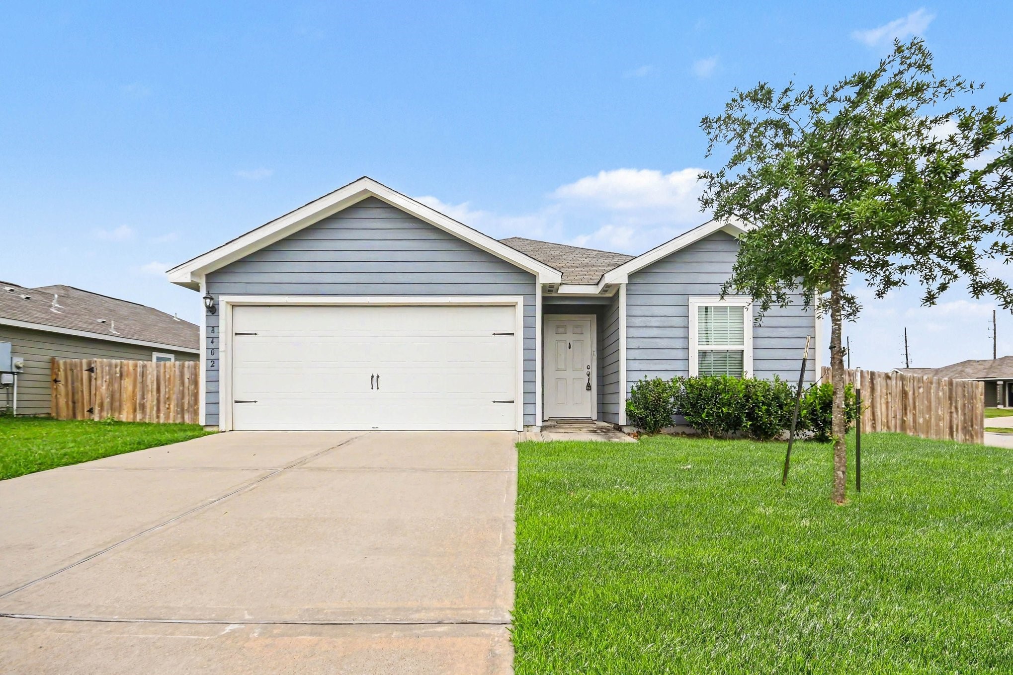 8402 Dusty Ridge Rd Cove Cove, TX 77523 - Photo 1 of 29