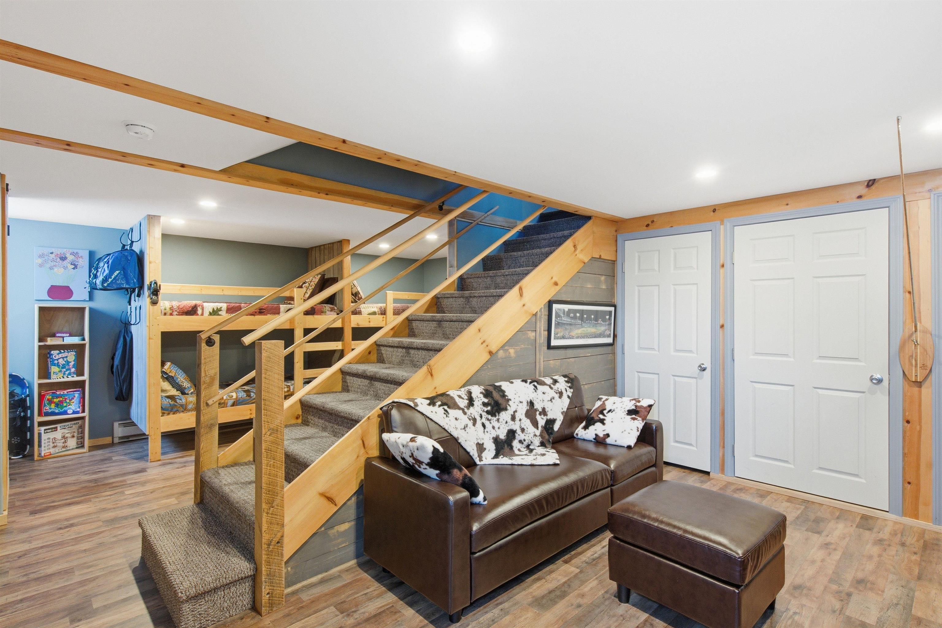 32 Deckmans Road Danbury, NH 03230 - Photo 17 of 47