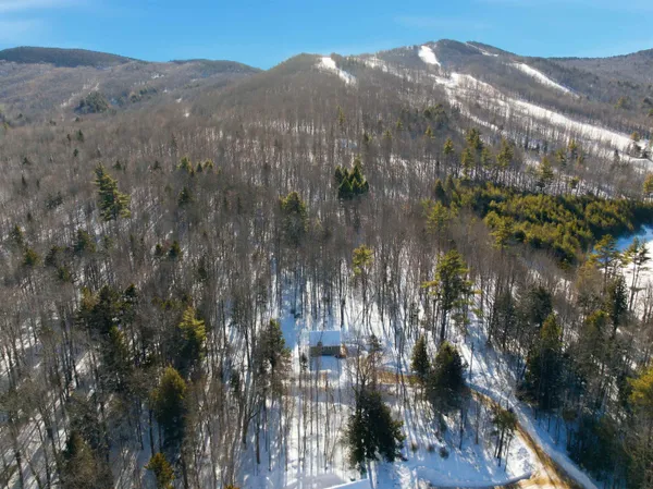 $429,900 | 32 Deckmans Road, Danbury, NH 03230