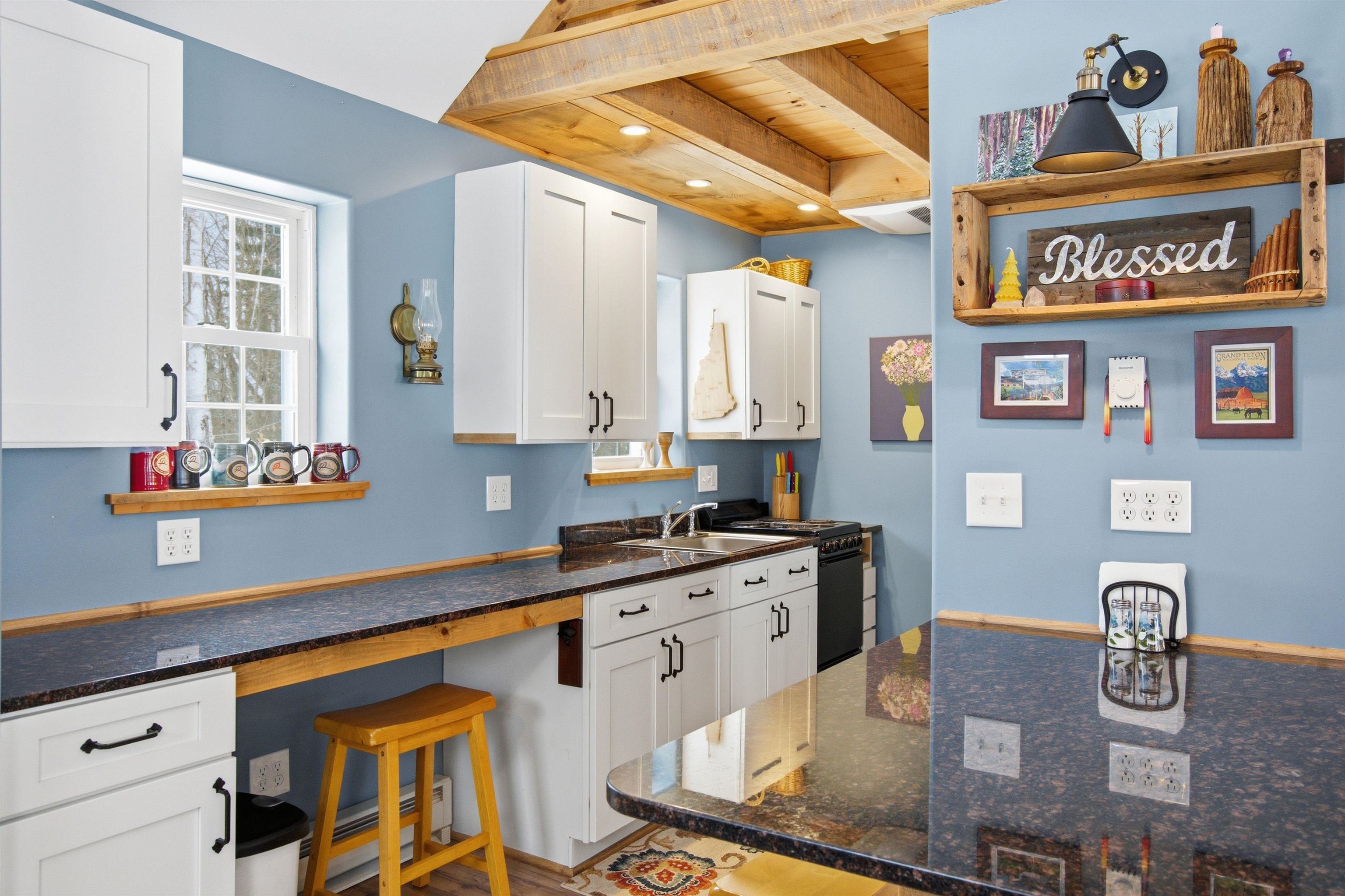 32 Deckmans Road Danbury, NH 03230 - Photo 8 of 47