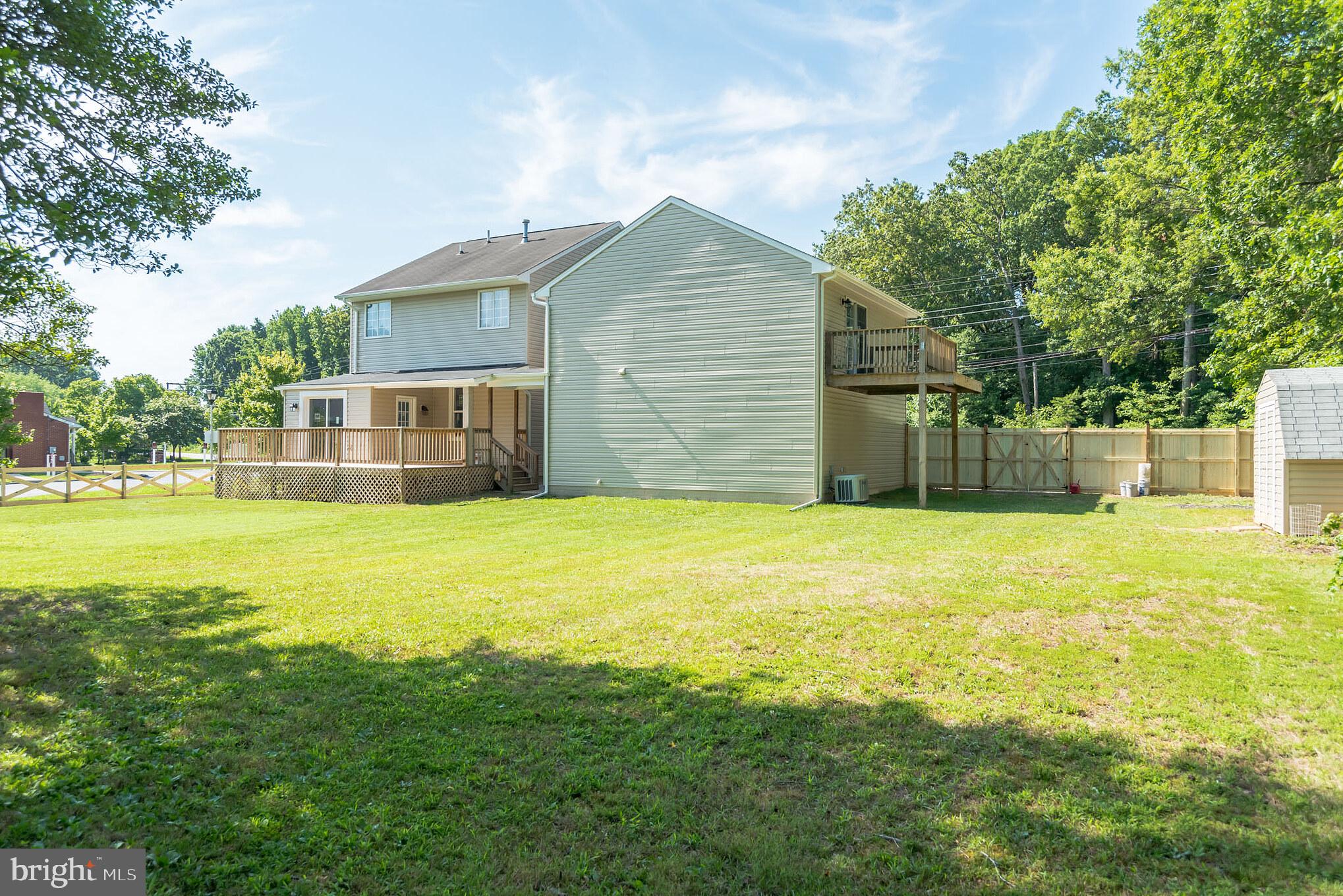223 Carroll Island Road Baltimore, MD 21220 - Photo 4 of 31 BACK VIEW