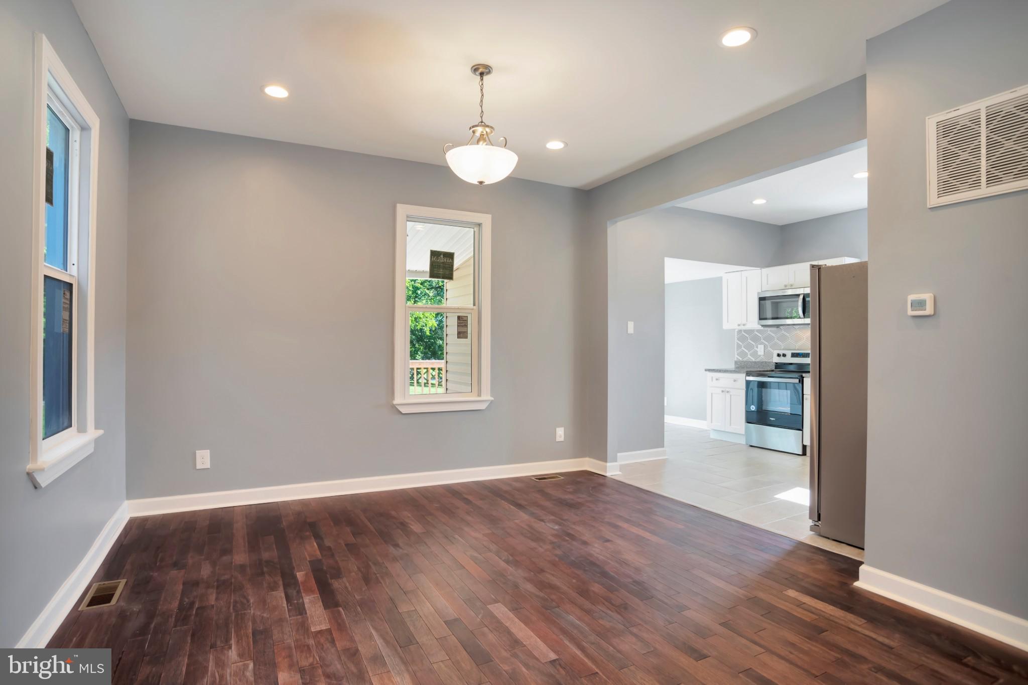 223 Carroll Island Road Baltimore, MD 21220 - Photo 10 of 31 DINNING ROOM