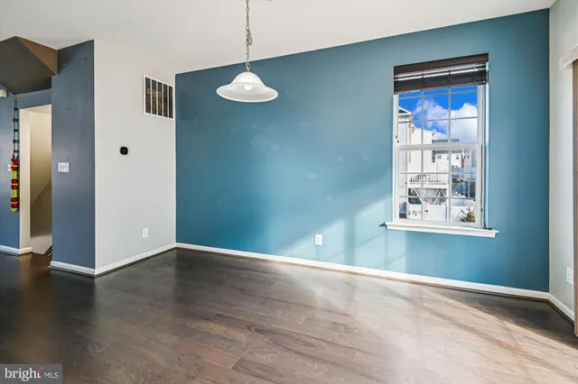 $575,000 | 7749 Dagny Way, Elkridge, MD 21075