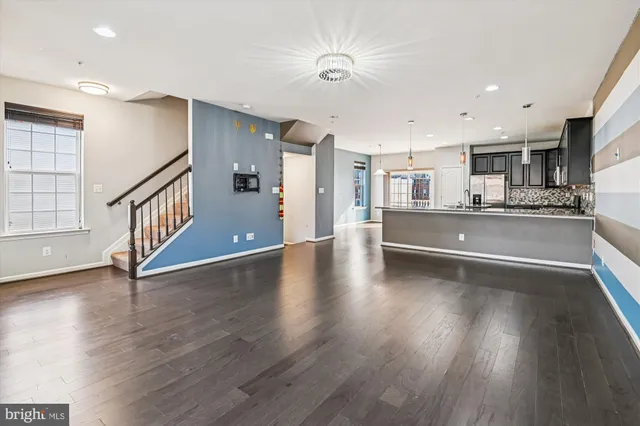 $575,000 | 7749 Dagny Way, Elkridge, MD 21075