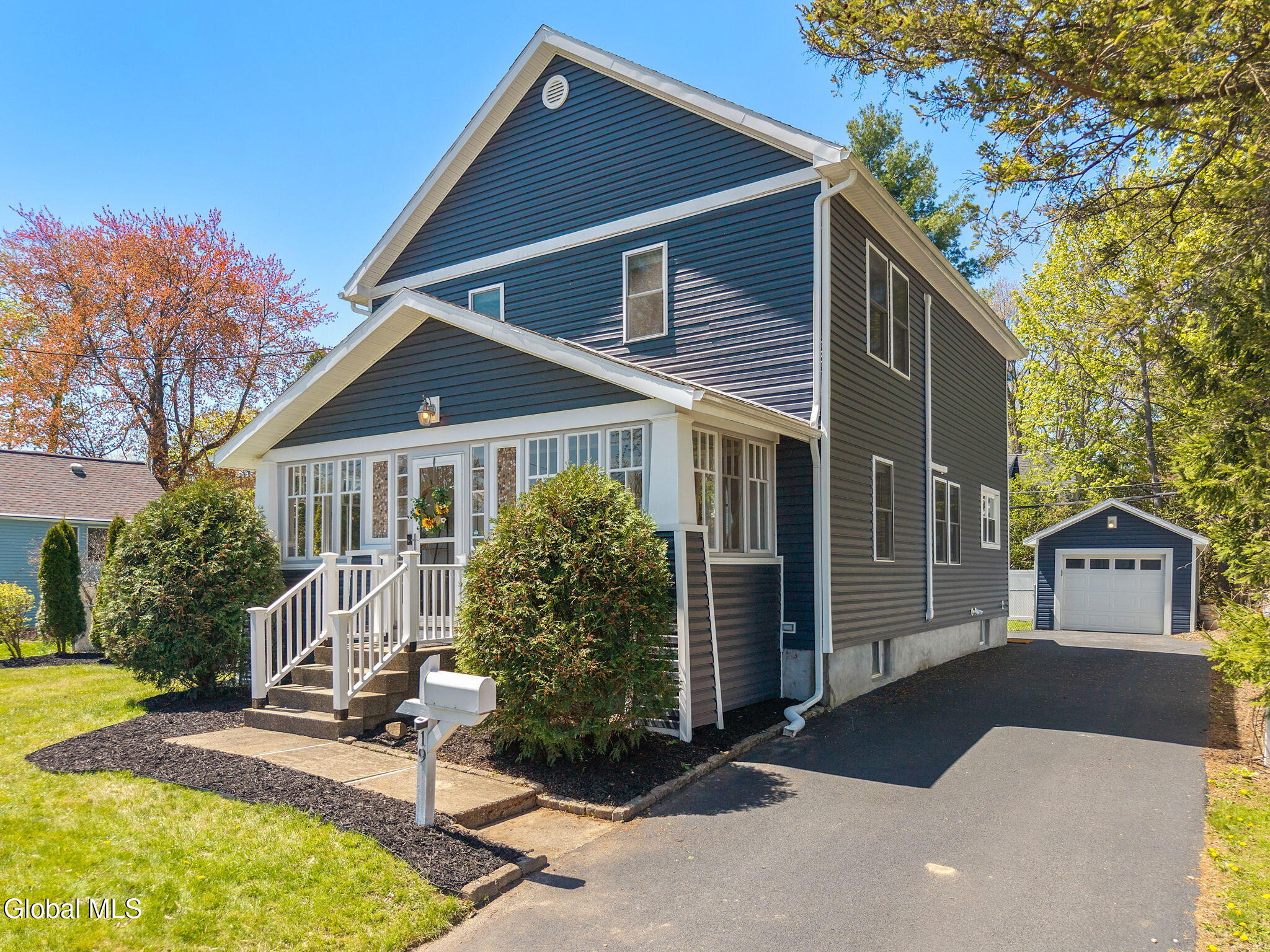 4-19SpringAve_04