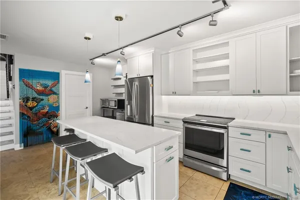 $375,000 | 6162 Southeast Riverboat Drive, Unit 928, Stuart, FL 34997