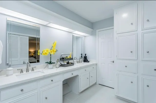 $2,700 | 15614 Pebble Bend Drive, Houston, TX 77068