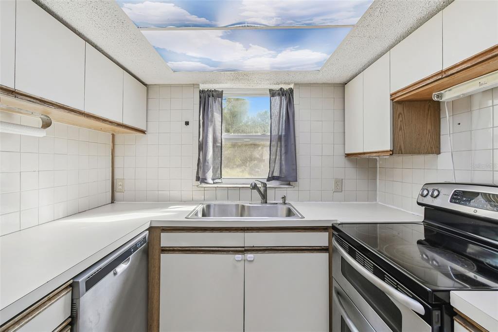 12714 Mulberry Lane Hudson, FL 34667 - Photo 22 of 68