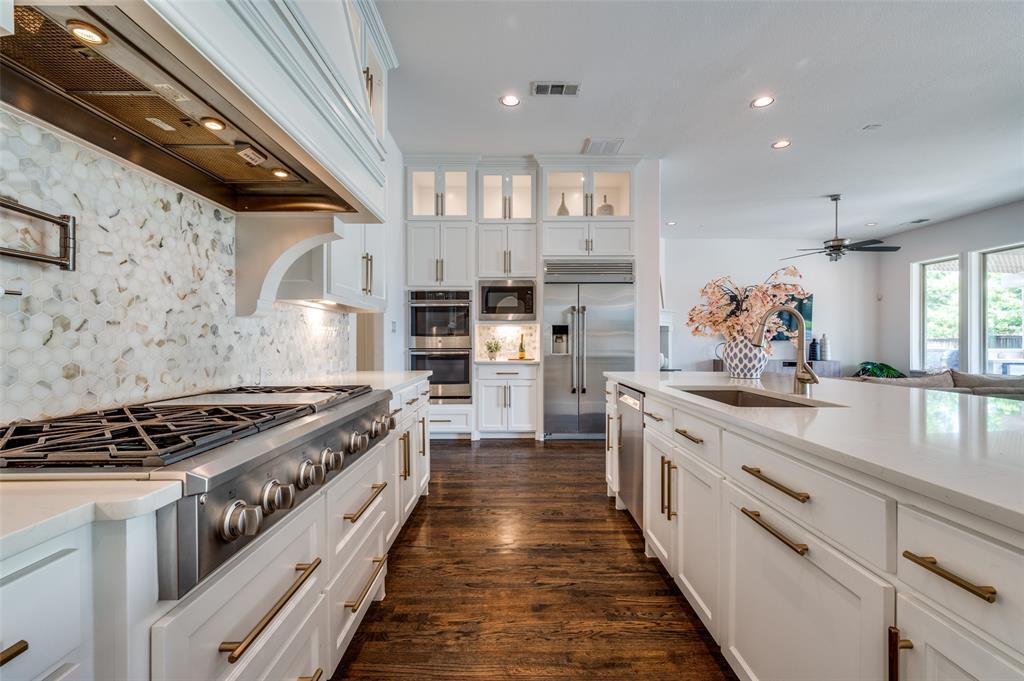 13162 Riverhill Road Frisco, TX 75033 - Photo 14 of 39