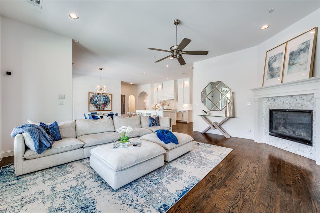 13162 Riverhill Road Frisco, TX 75033 - Photo 8 of 39