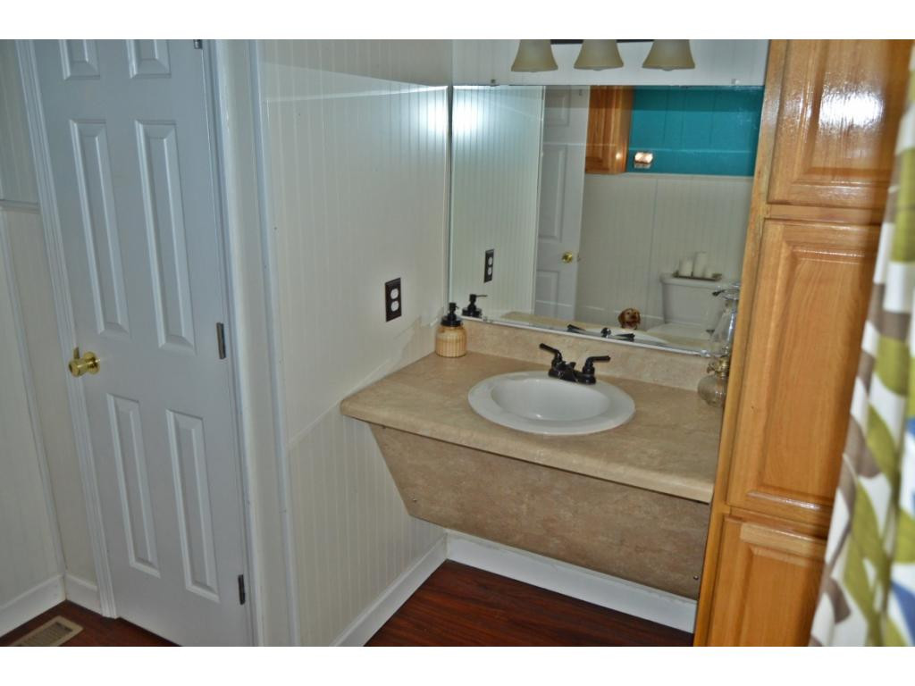 328 Piney Grove Road Hampton, TN 37658 - Photo 20 of 32 Photo 20