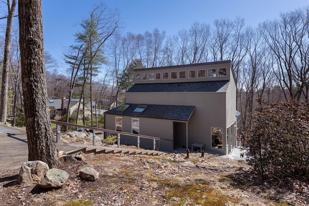 15 Juniper Ridge Road Lincoln, MA 01773 - Photo 1 of 28