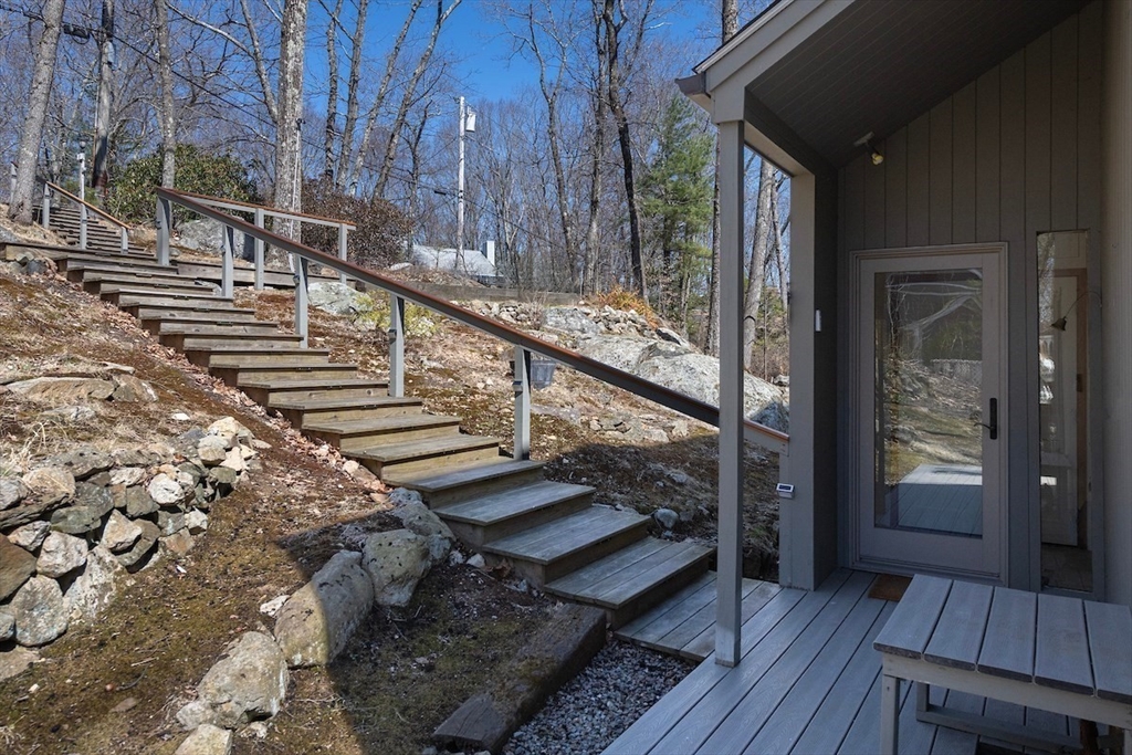 15 Juniper Ridge Road Lincoln, MA 01773 - Photo 2 of 28