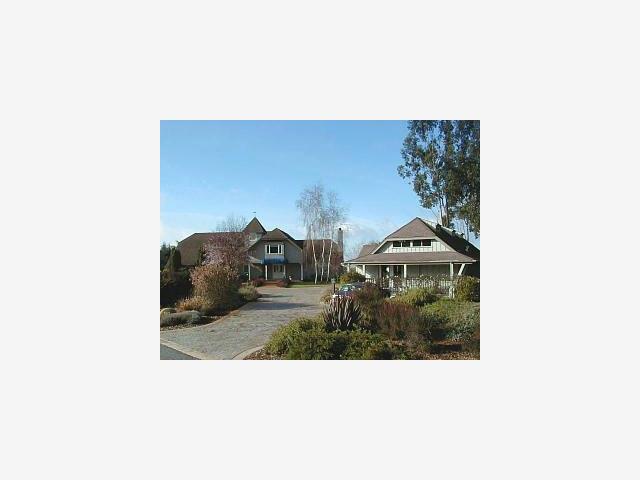 a picture of a living room with a couch