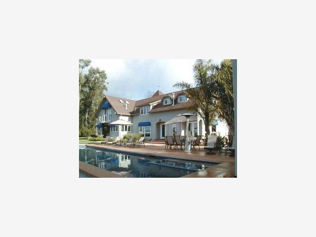 180 Horizon Way Aptos, CA 95003 - Photo 3 of 6 a view of a house with a outdoor space