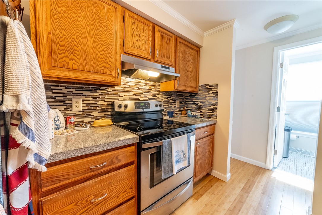 161 West Shore Road, Unit B11 Warwick, RI 02889 - Photo 11 of 30