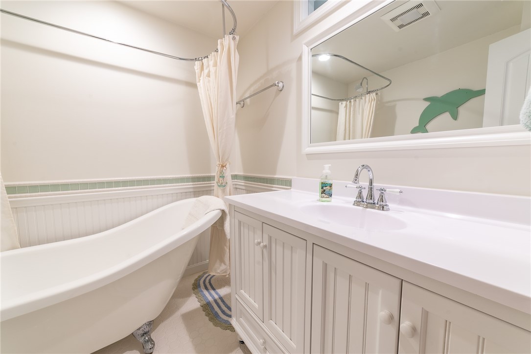 161 West Shore Road, Unit B11 Warwick, RI 02889 - Photo 26 of 30