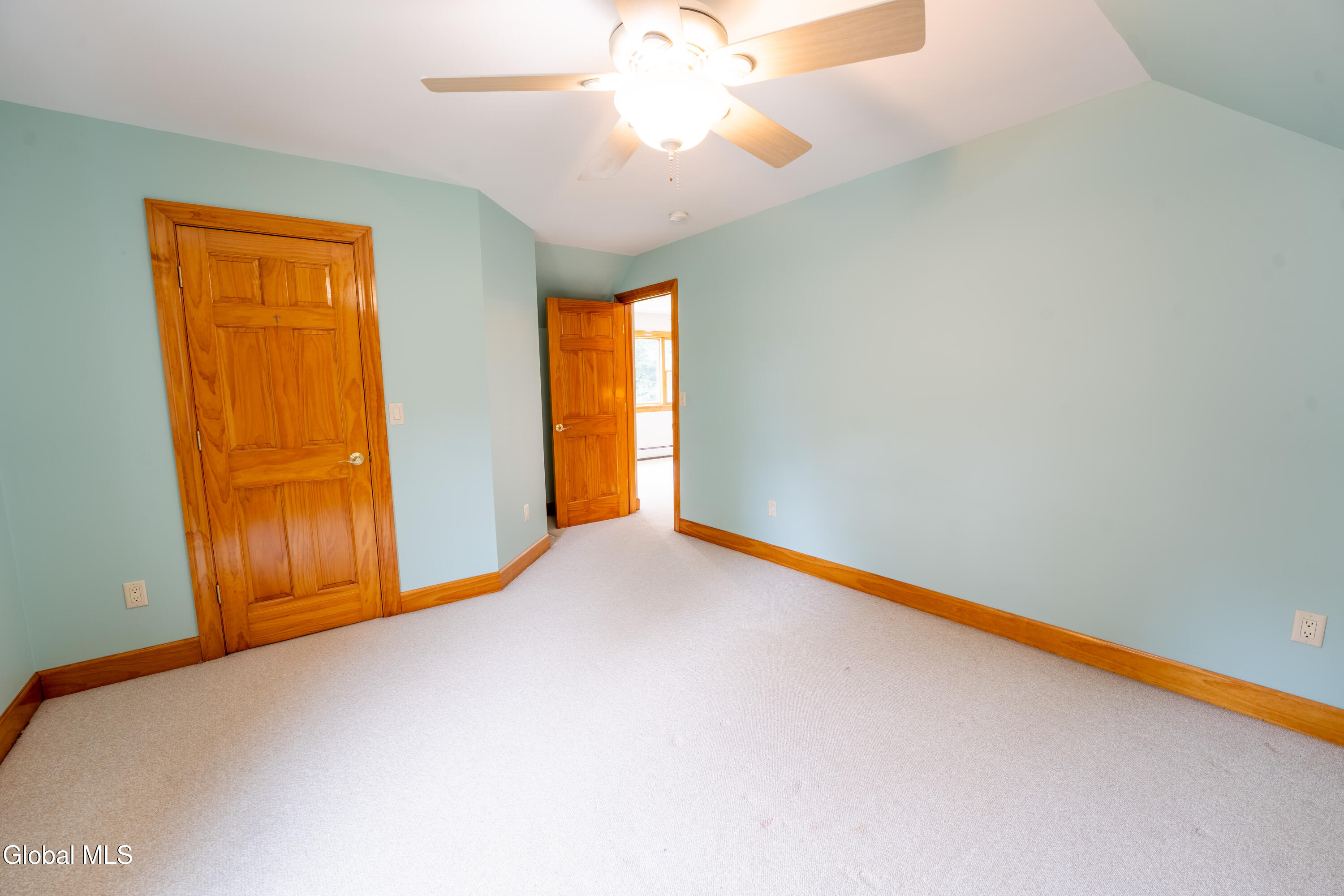 152 Memory Lane Perth, NY 12010 - Photo 30 of 37 152 Memory-23