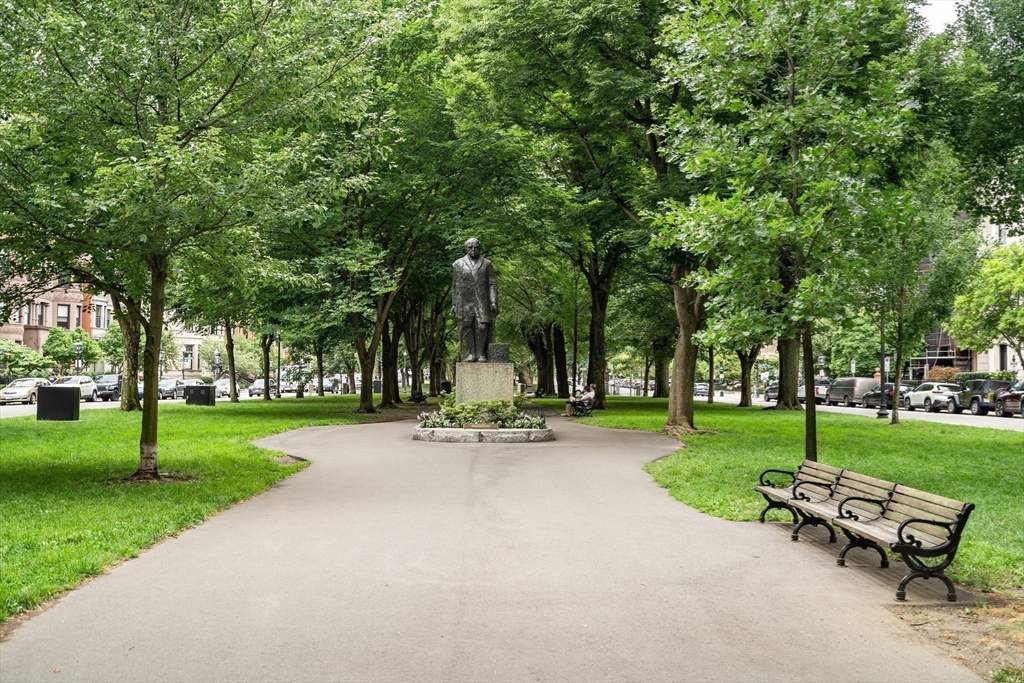 290 Commonwealth Avenue, Unit 8 Boston, MA 02115 - Photo 30 of 32 a view of a park with bench and trees