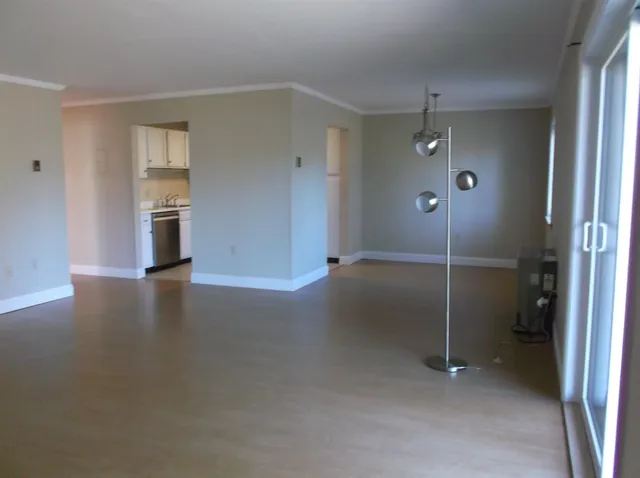 $2,000 | 23 Bayberry Lane, South Burlington, VT 05403