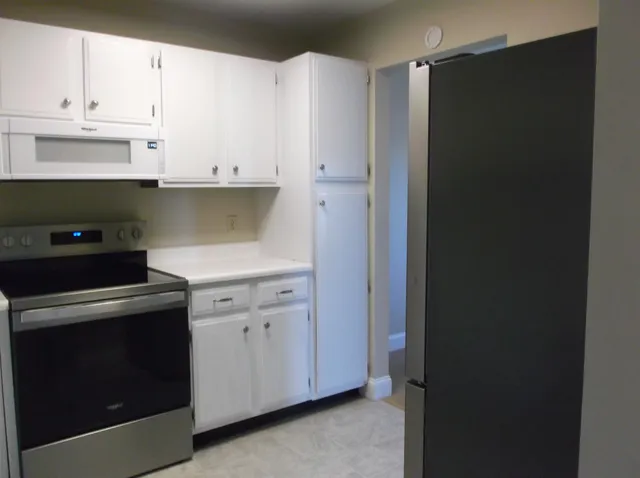 $2,000 | 23 Bayberry Lane, South Burlington, VT 05403