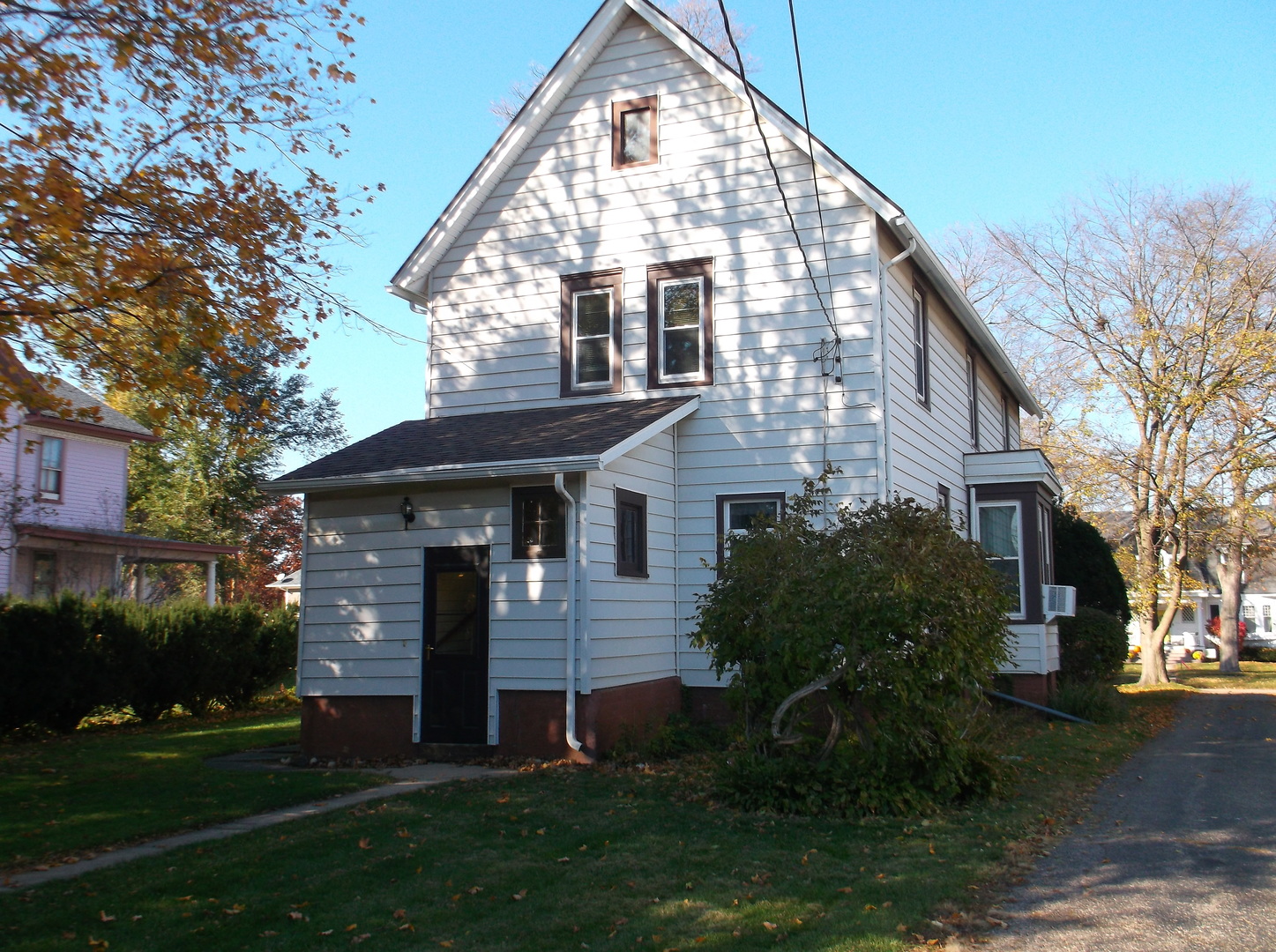 312 Elm Place Princeton, IL 61356 - Photo 4 of 18