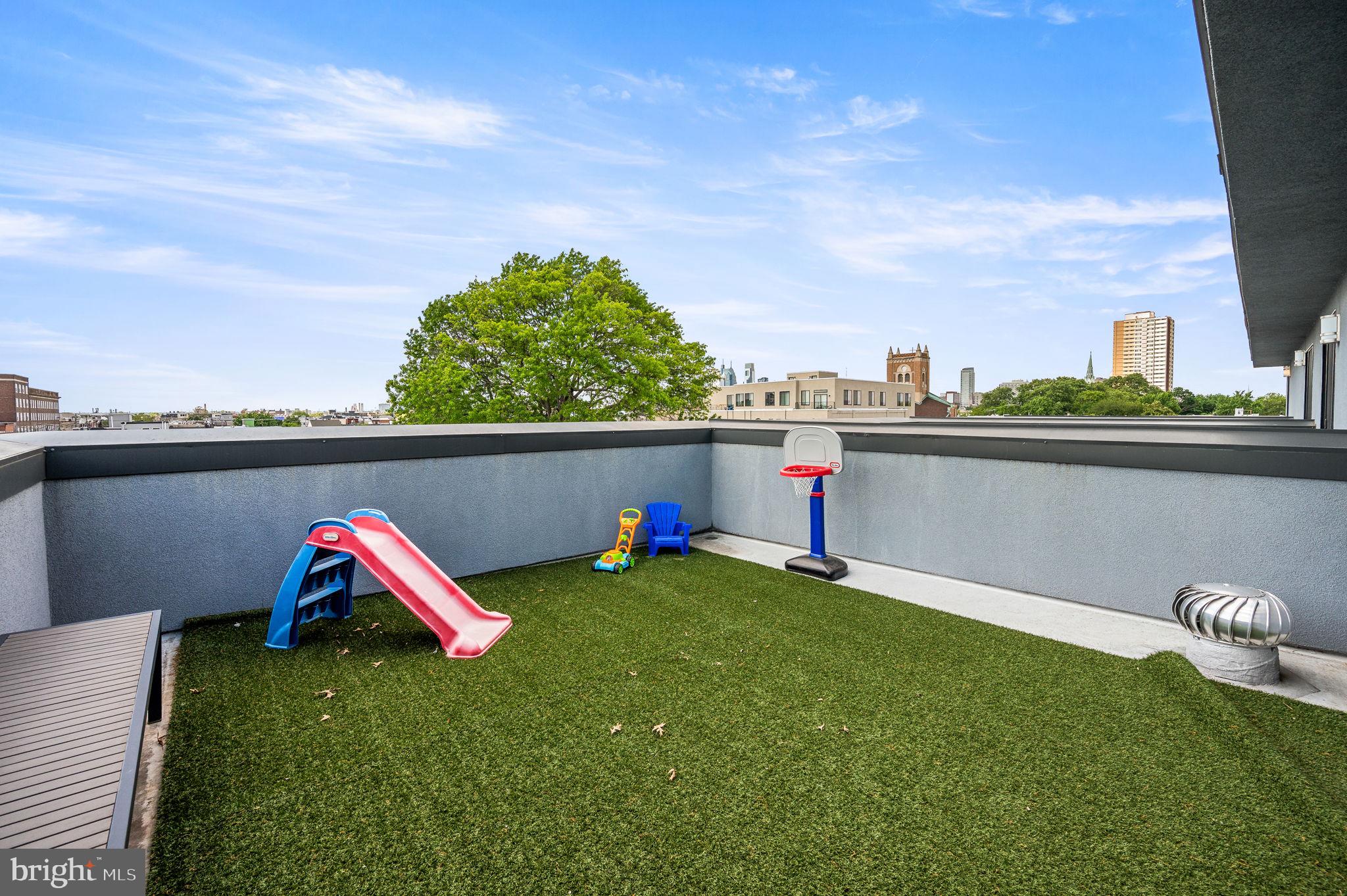 307 Reed Street, Unit C Philadelphia, PA 19147 - Photo 27 of 36