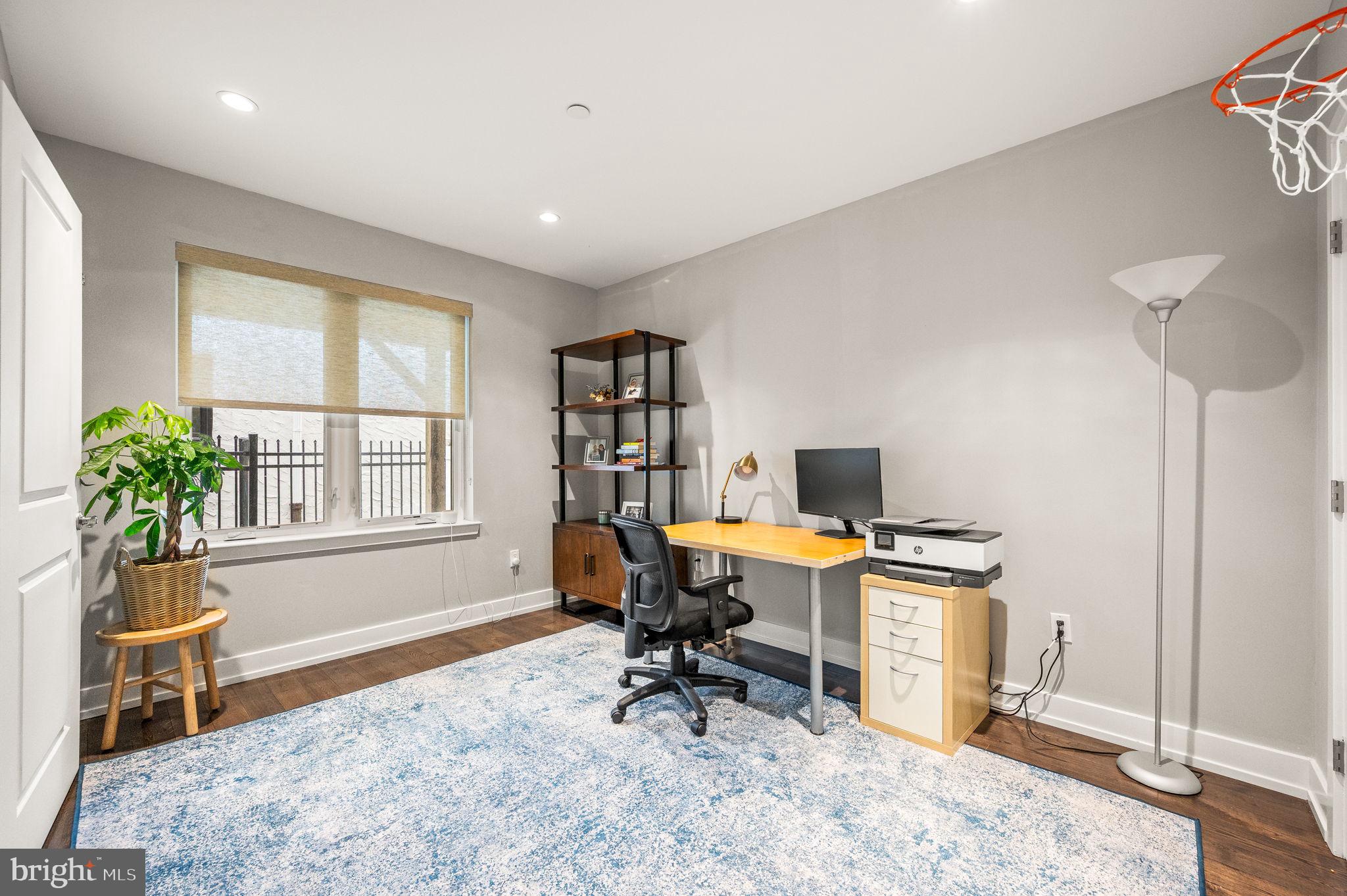 307 Reed Street, Unit C Philadelphia, PA 19147 - Photo 4 of 36