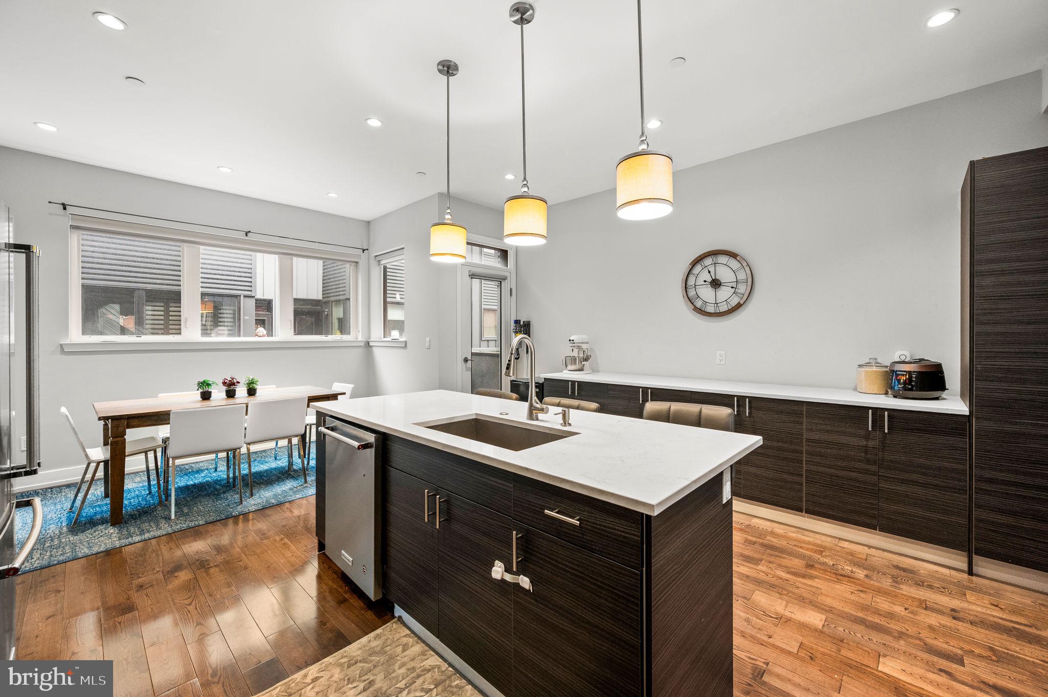 307 Reed Street, Unit C Philadelphia, PA 19147 - Photo 7 of 36