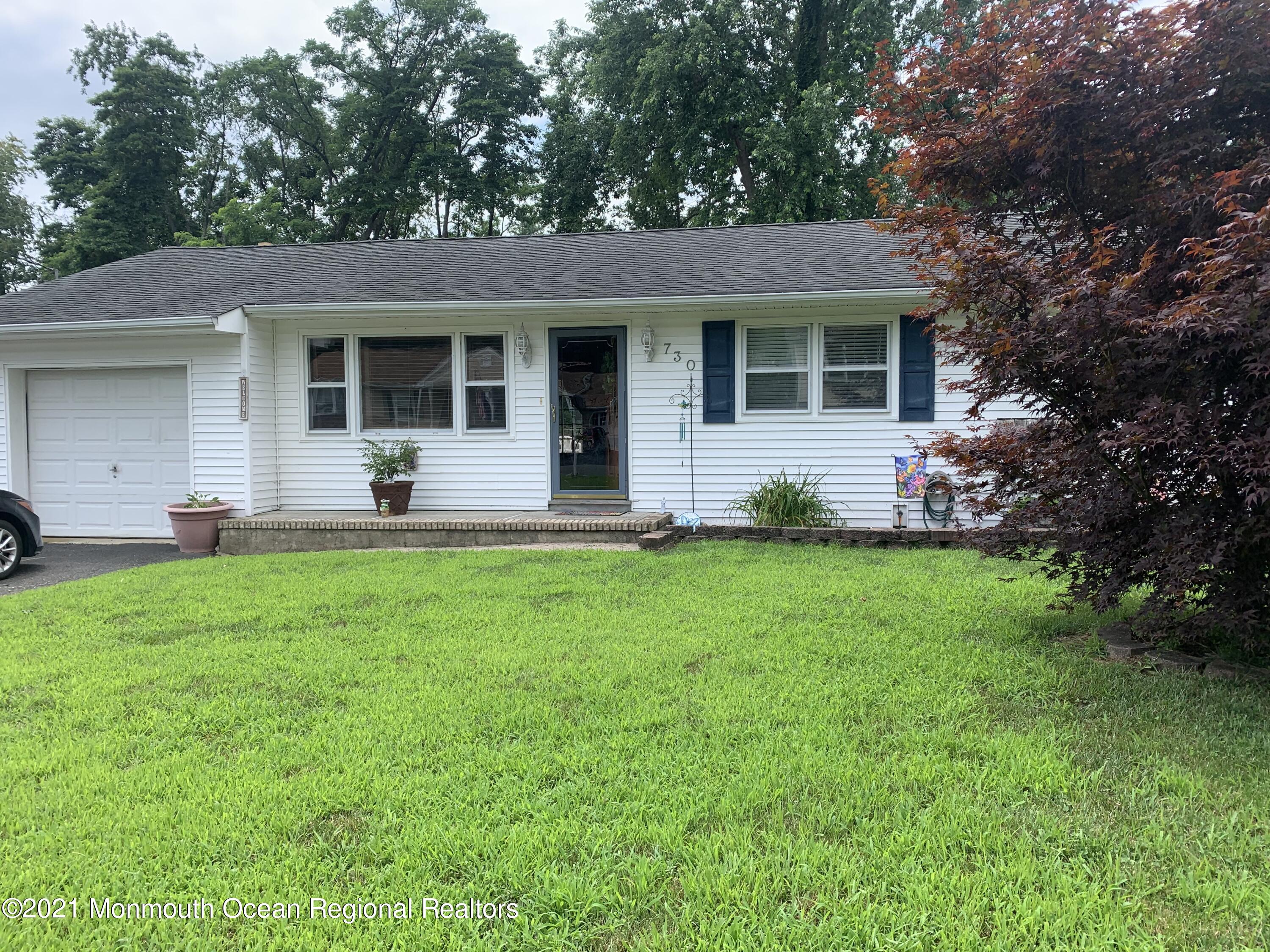 730 Sateroja Road Brick, NJ 08724 - Photo 2 of 19 IMG-1606
