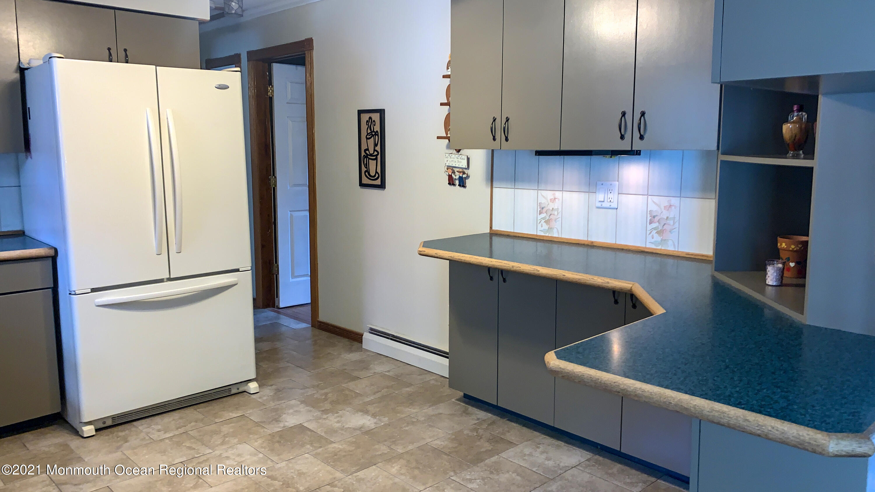 730 Sateroja Road Brick, NJ 08724 - Photo 9 of 19 image 62