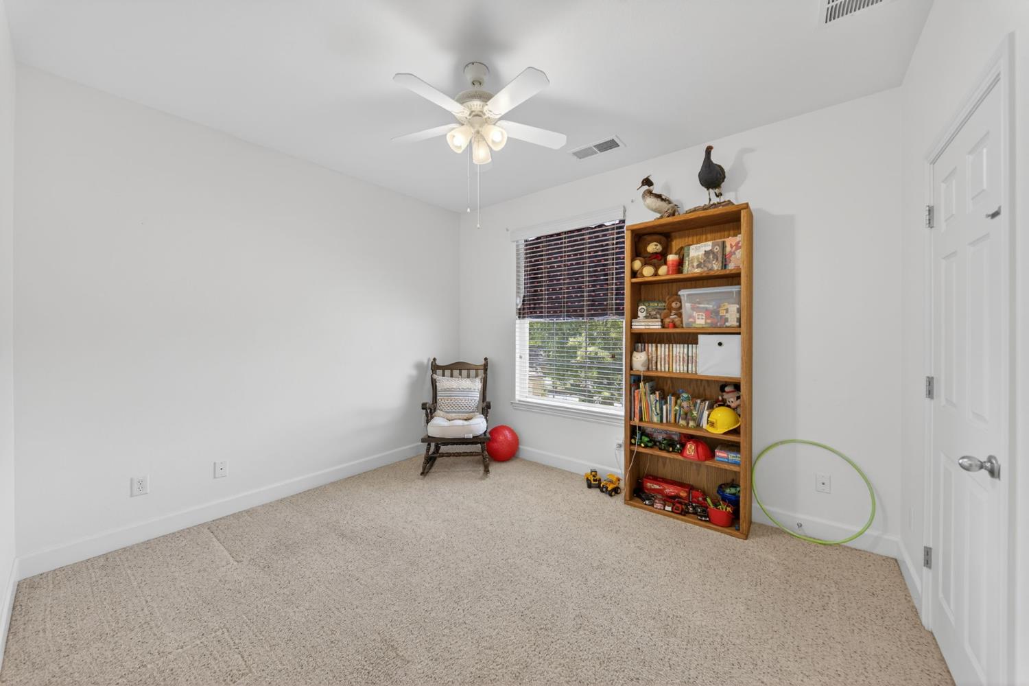 3084 Rall Avenue Clovis, CA 93619 - Photo 40 of 74