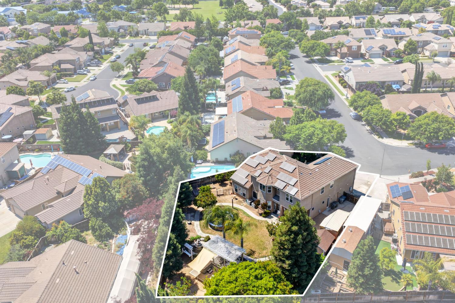 3084 Rall Avenue Clovis, CA 93619 - Photo 5 of 74