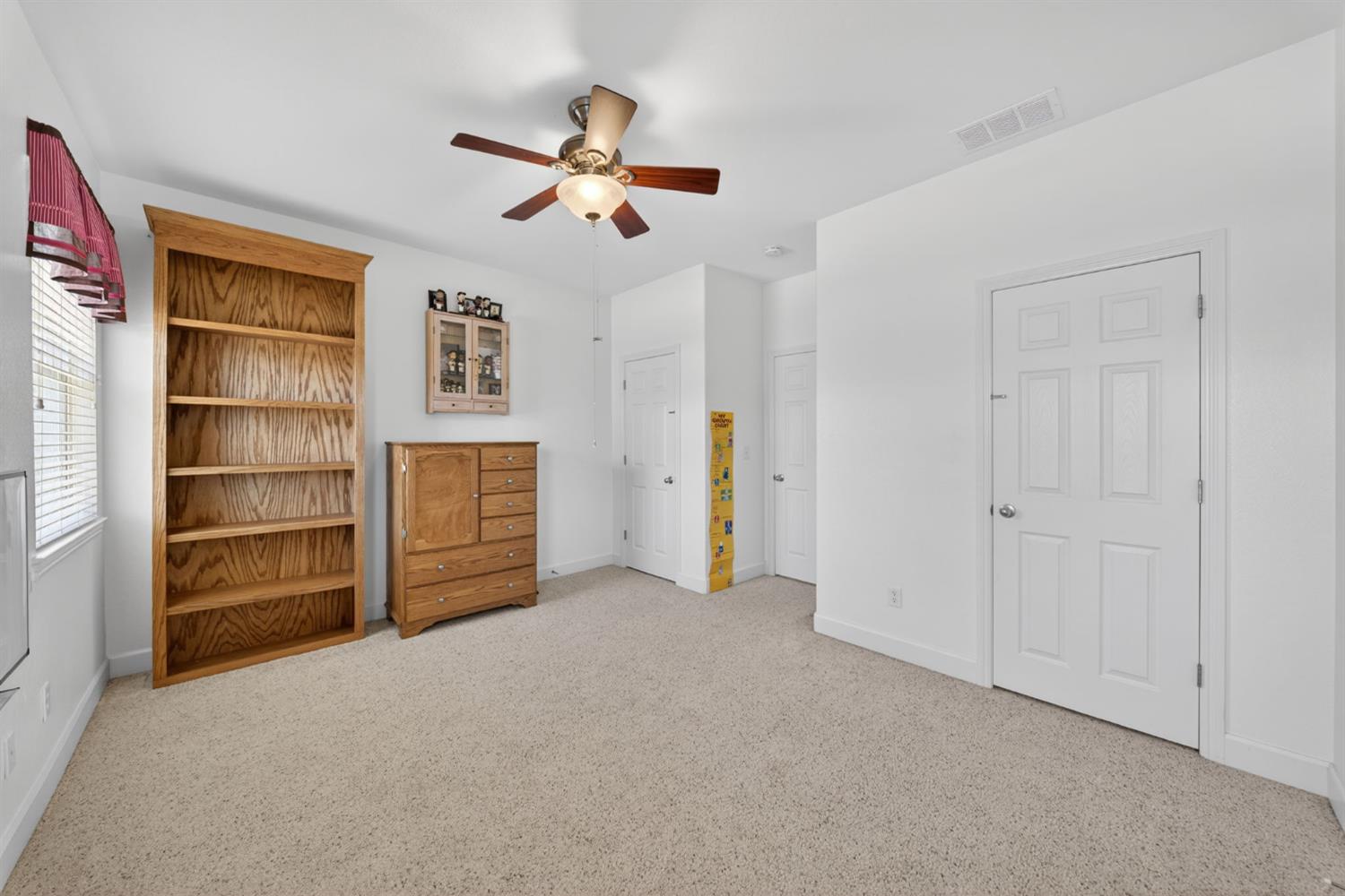 3084 Rall Avenue Clovis, CA 93619 - Photo 56 of 74