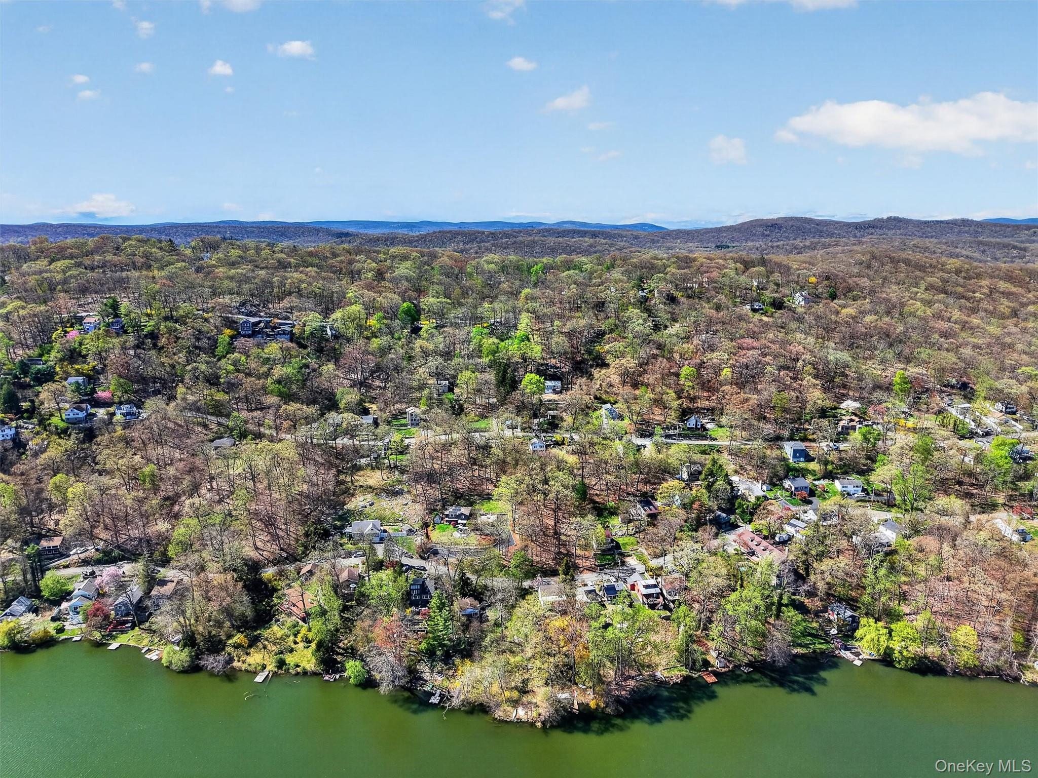 115 Tanglewylde Road Lake Peekskill, NY 10537 - Photo 43 of 47