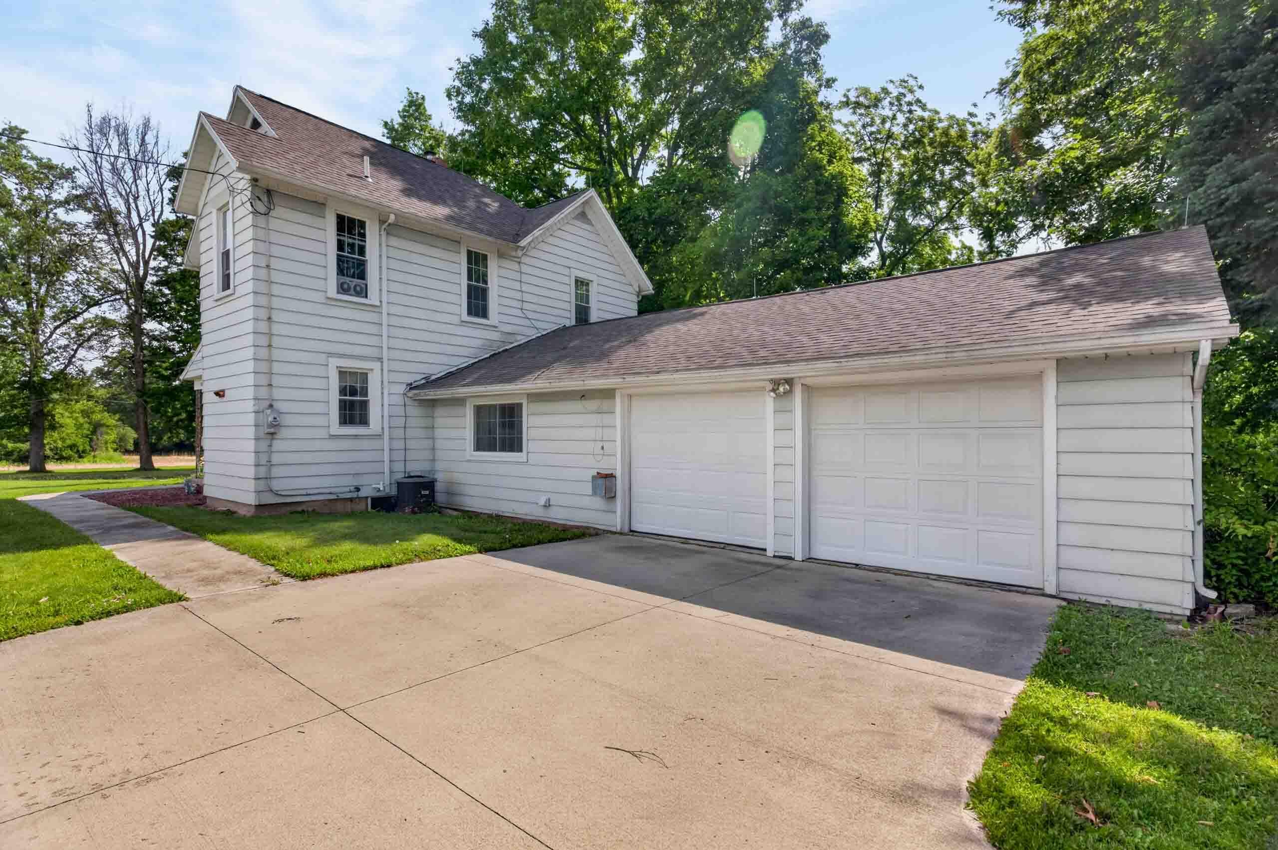 3100 South Wapakoneta Road Lima, OH 45806 - Photo 3 of 35 3100 S Wapak, Lima-33