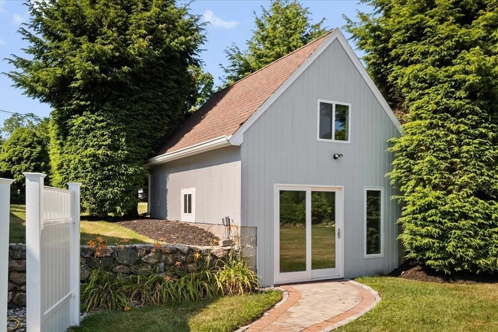 6 Lynbrook Road Southborough, MA 01772 - Photo 36 of 42 Gallery Image 36