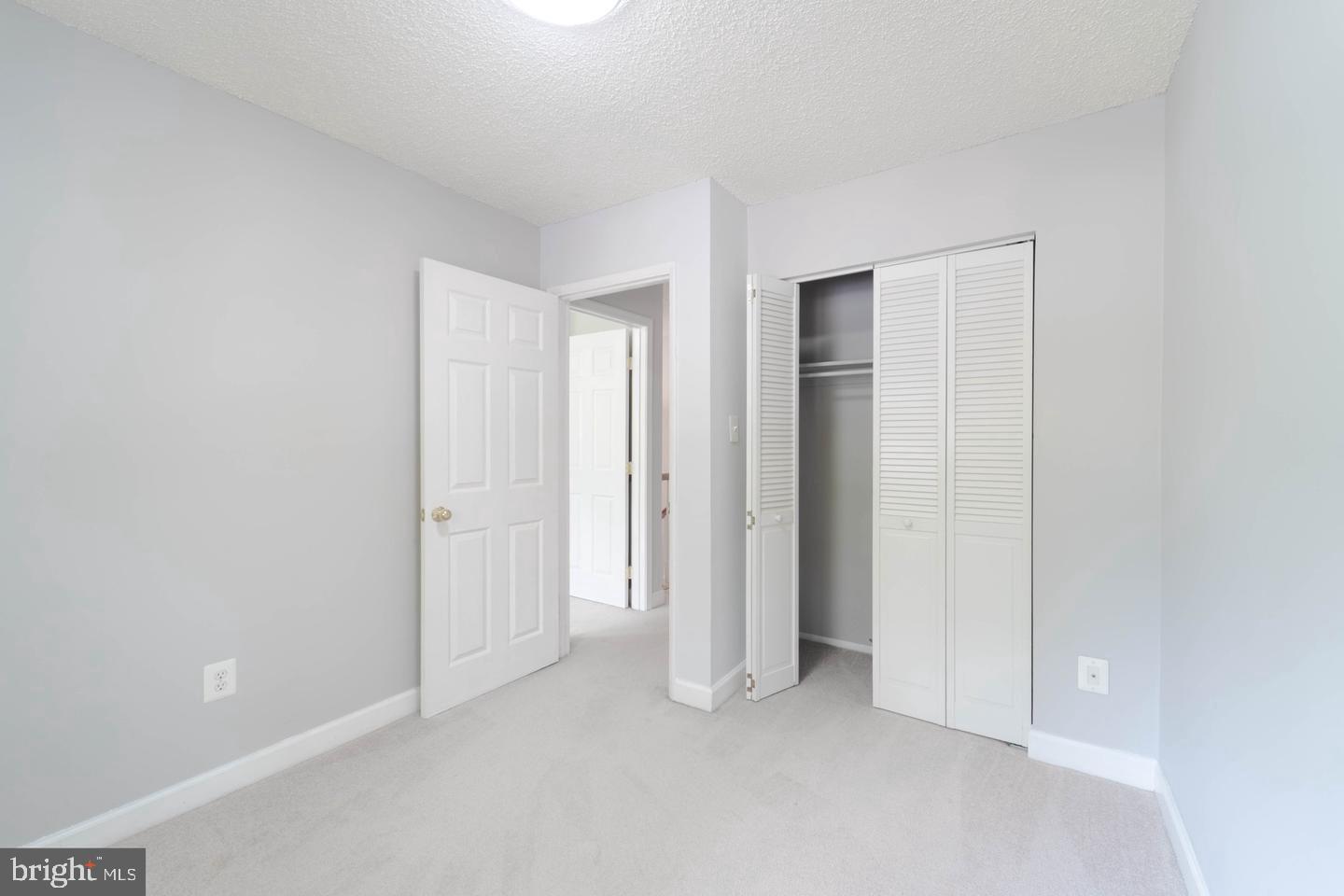 2221 Southgate Square Reston, VA 20191 - Photo 27 of 31 Gallery Image 27
