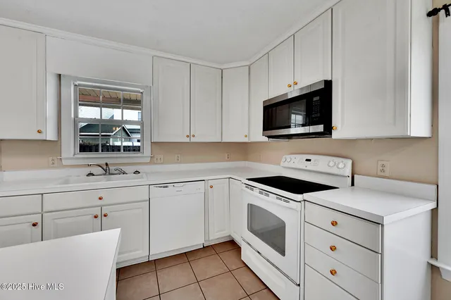 $210,000 | 3032 Edward Court, Unit B, Winterville, NC 28590