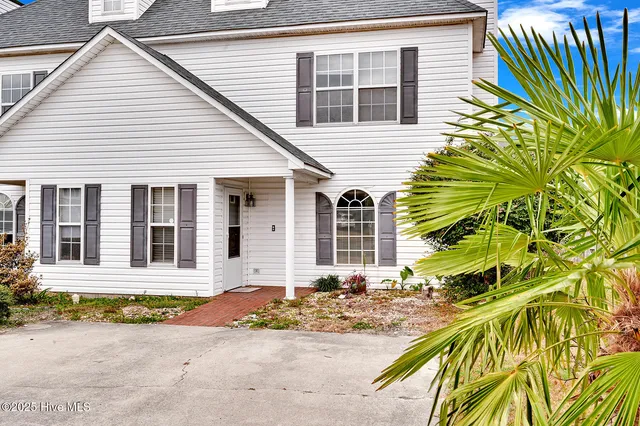 $210,000 | 3032 Edward Court, Unit B, Winterville, NC 28590