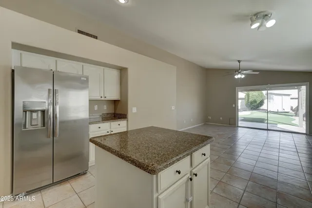 $2,600 | 5204 West Geronimo Street, Chandler, AZ 85226